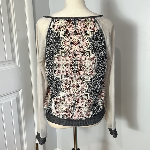 SANCTUARY SHEER SLEEVE MOSAIC PRINT TOP SZ MED SWEATER WAISTBAND CUFFS NECKLINE - Picture 2 of 9